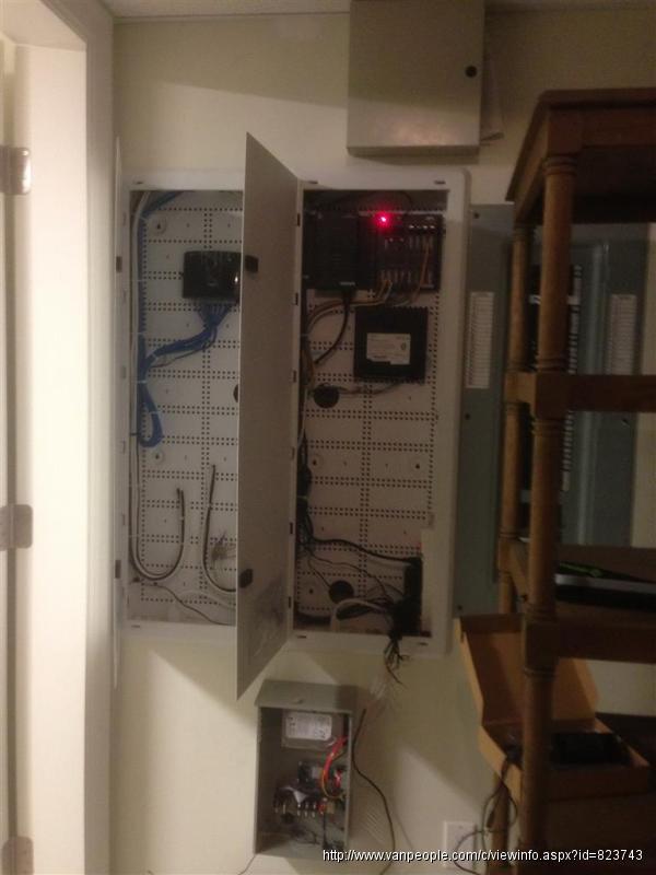 监控安装 可通过手机、电脑查看现场画面，专业价平。免费估价。