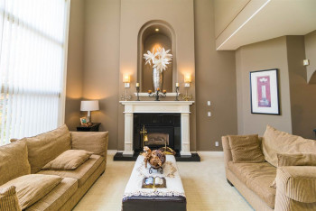 【家选】蒸汽地毯消毒清洗、高压清洗地面、房屋清洁、紫外线消毒等！认证技师 环保无毒！ 