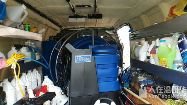 【偉潔專業地毯清潔服務公司】服務大溫地區超過20年，信譽可靠，最細心專業的清潔公司，質量保證！