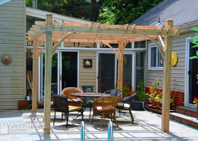 【绿地园艺】专业庭院设计新建改造 挡土墙水泥砖石路面 围栏露台 花架 铺草割草修树  庭院全年维护