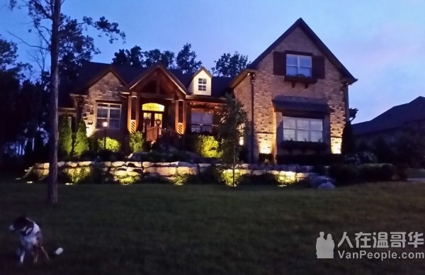 大温地区专业自动洒水系统庭院灯光公司，政府牌照，12年经验，大温地区专业花园自动洒水公司。花园洒水系