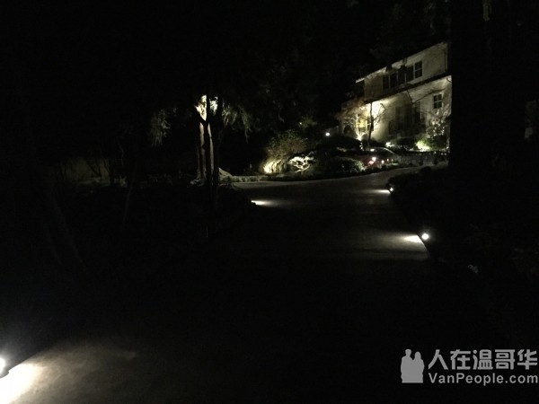 大温地区专业自动洒水系统庭院灯光公司，政府牌照，12年经验，大温地区专业花园自动洒水公司。花园洒水系