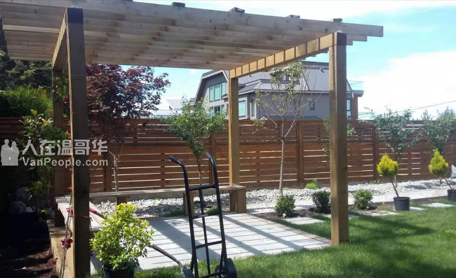 艺石园林：政府注册，具有商业保险，专业景观设计，提供彩色效果图，工程取费低，保证工程符合政府验收标准