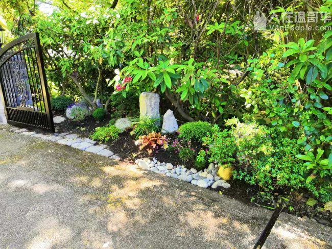 艺石园林：政府注册，具有商业保险，专业景观设计，提供彩色效果图，工程取费低，保证工程符合政府验收标准