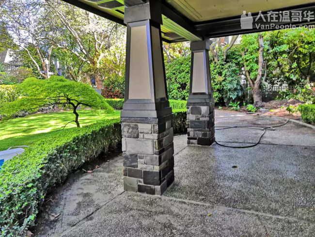 艺石园林：政府注册，具有商业保险，专业景观设计，提供彩色效果图，工程取费低，保证工程符合政府验收标准