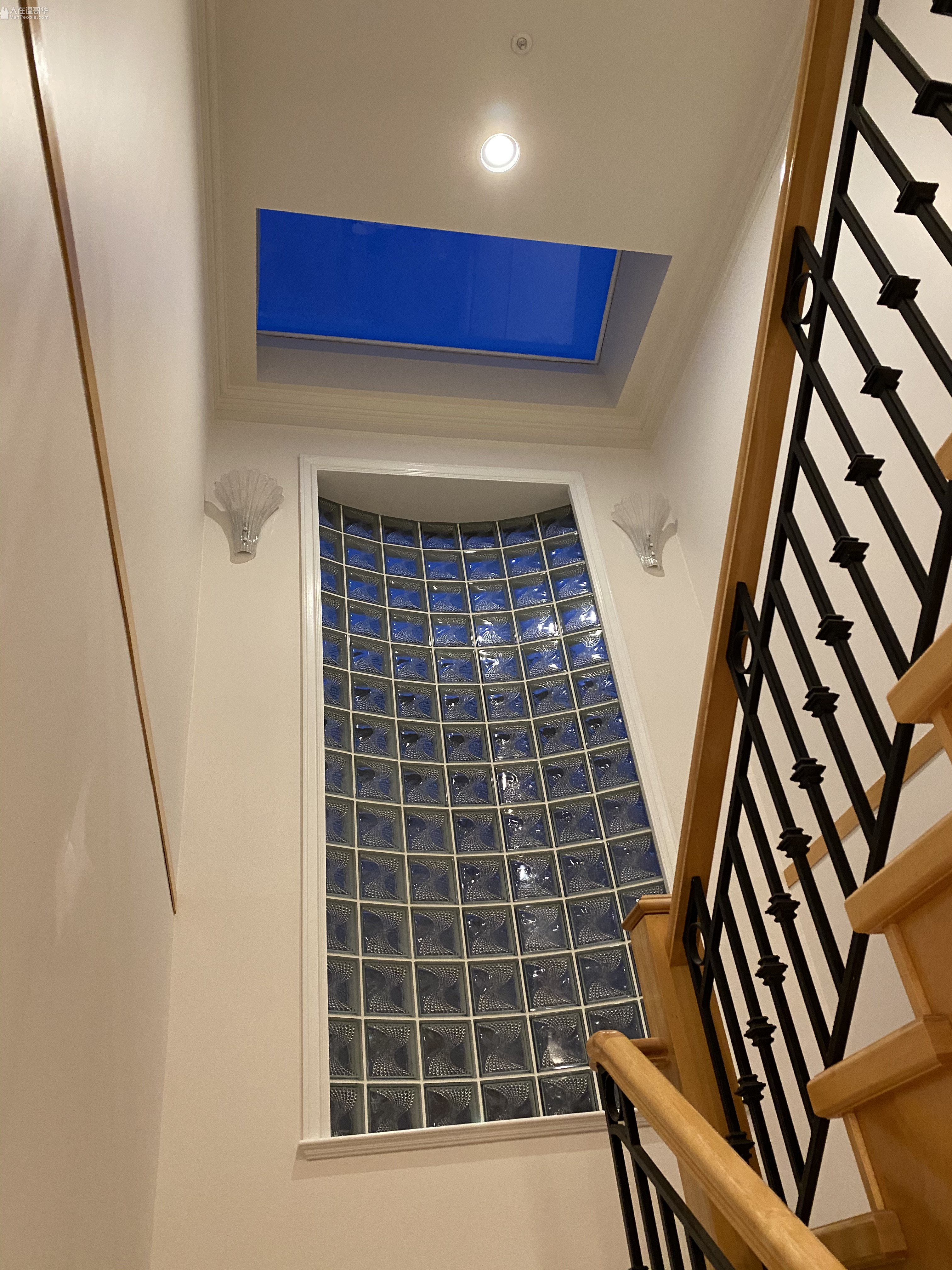 温哥华阳光油漆-承接新旧房室内外油漆，保证品质# 