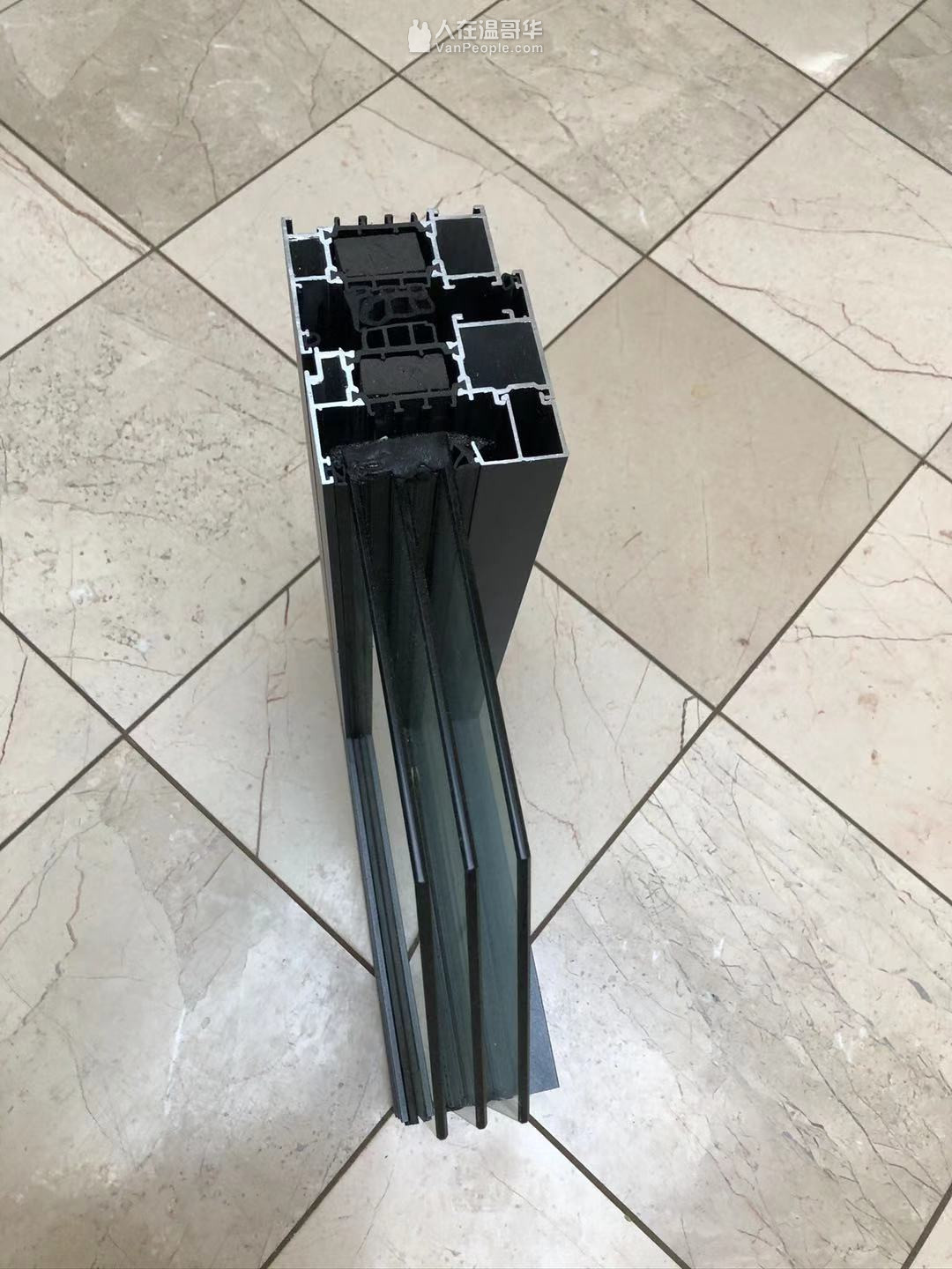 专业断桥铝合金门窗公司，通过加拿大CSA认证，承接新旧屋门窗定制及安装。新旧屋改造油漆地板。