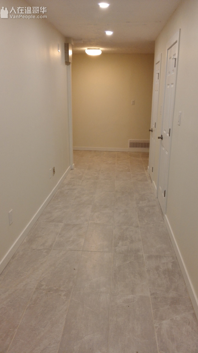 萬家装修  政府牌照  保险齐全：厨卫改造、油漆、木地板瓷砖、拆除旧地毯、旧屋改造、专业CAD设计