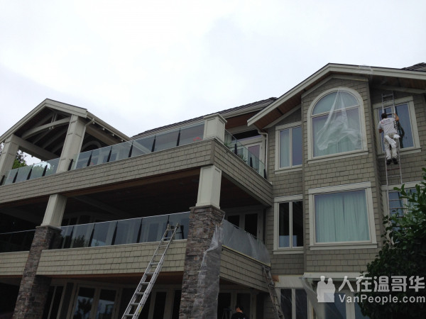 美达专业油漆公司：内外油漆，高压清洗，手工精细，价钱合理。