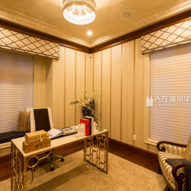 温哥华森然窗饰专业订做布艺窗帘百叶窗卷帘防蚊纱窗纱门