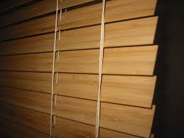 温哥华普瑞思窗饰，专业定制高档百叶窗，遮光帘，纱窗纱门 