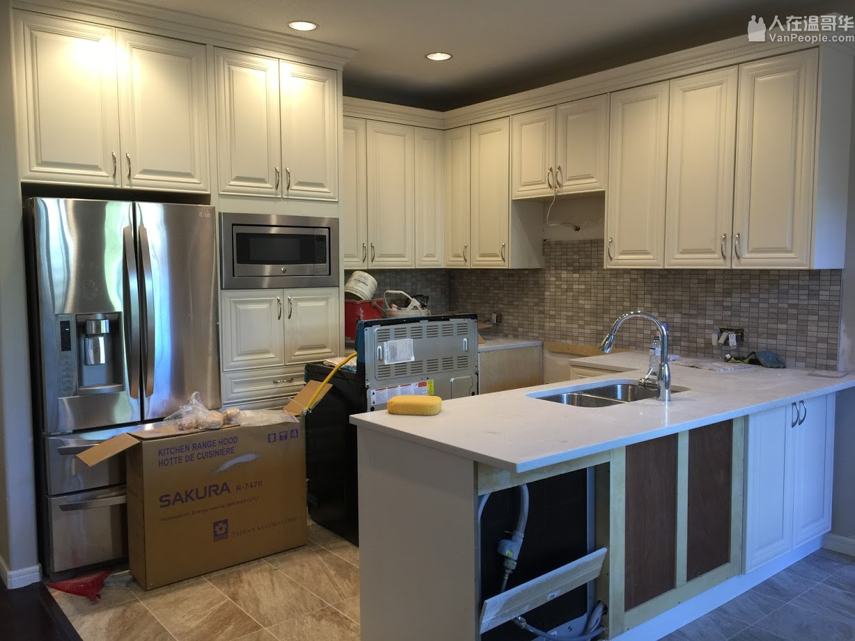 民生建筑装修公司承接商业装修改造和住宅整体装修、加建改建工程。拥有BC省政府注册牌照500万保险