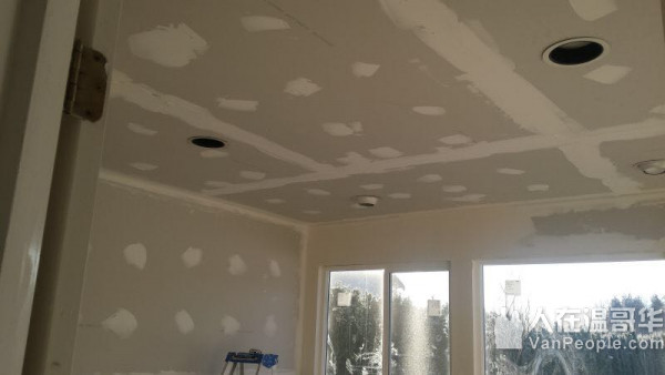   俊-装修公司.  卑诗省政府牌照, WCB保险 .