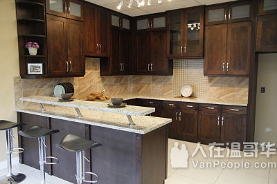 温哥华橱柜公司-专业销售、安装实木橱柜，卫生间柜以及各种台面！价格合理~