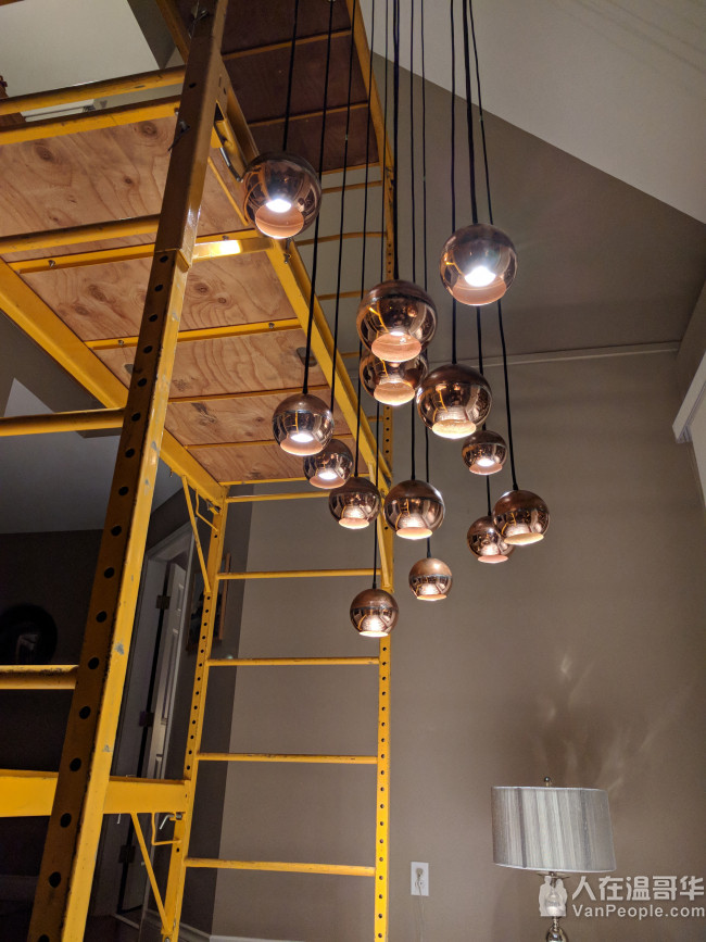 本地经验电工，加拿大持牌注册，民商工安装改造新建故障排除，价格低质量高。