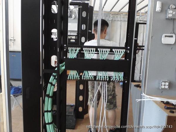 监控安装 可通过手机、电脑查看现场画面，专业价平。免费估价。