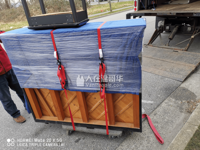 行李寄存50每月、专业仓储、学生回流年底寄存优惠、搬家/家具处理/ /IKEA各卖场提