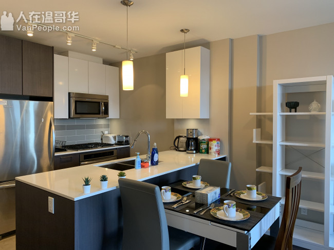 枫宜民宿，列治文和温哥华市中心多套精装修高层公寓、有house和townhouse整套出租，可选择日